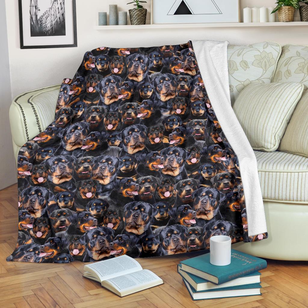 rottweiler-full-face-blanket-wy1op.jpg